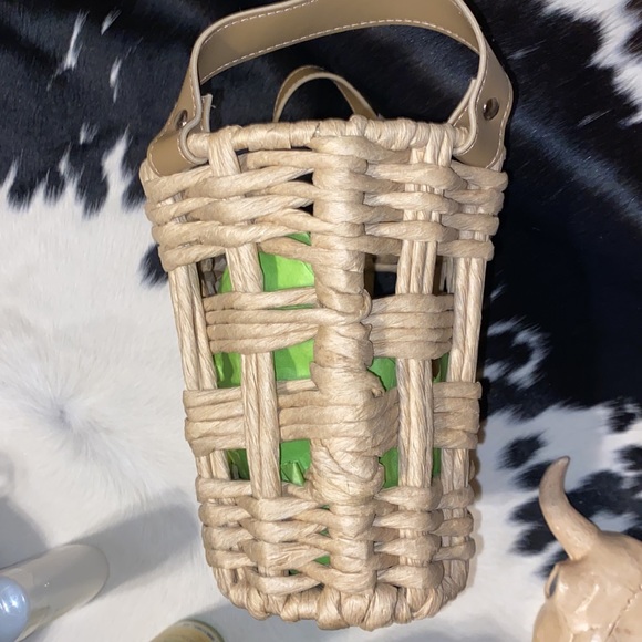 New Bath & Body Works Cucumber Melon And Basket - Picture 3 of 14